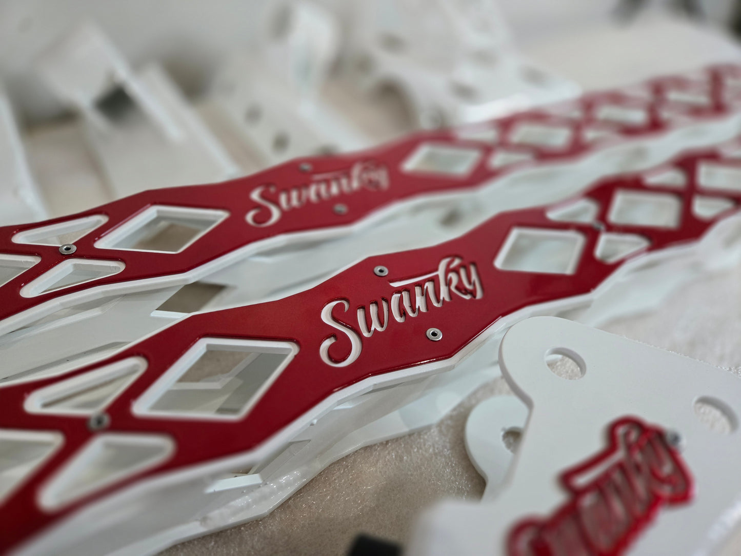 SWANKY OVERLAY LADDER BARS