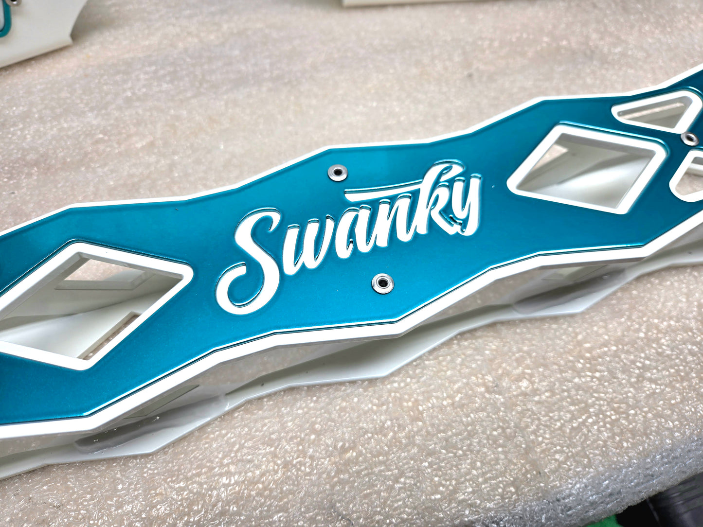SWANKY OVERLAY LADDER BARS